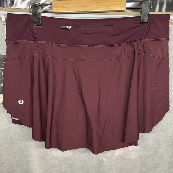 NWT Quick Pace Skirt size 10 Lululemon - Picture 2 of 6